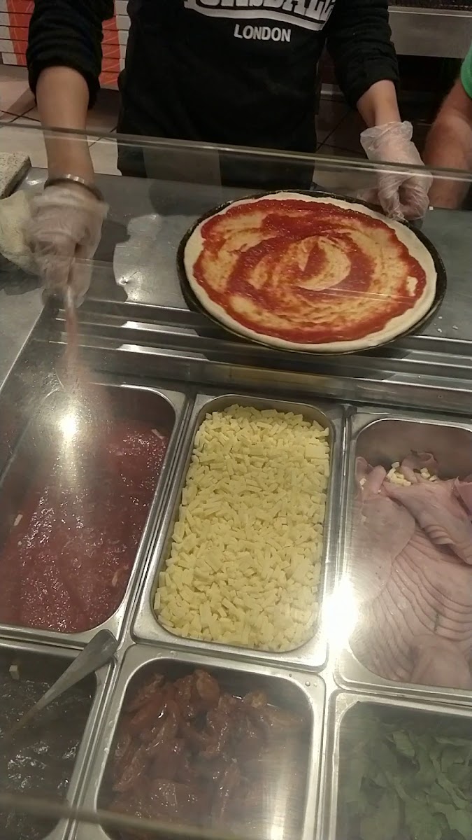 Eat Pizza - Glenroy Photo 2